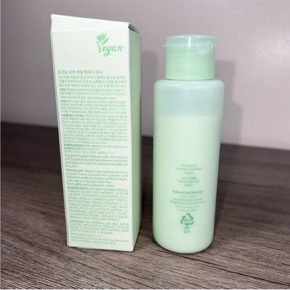Korean Skincare TOCOBO CICA Calming Powder Wash - Picture 11 of 14